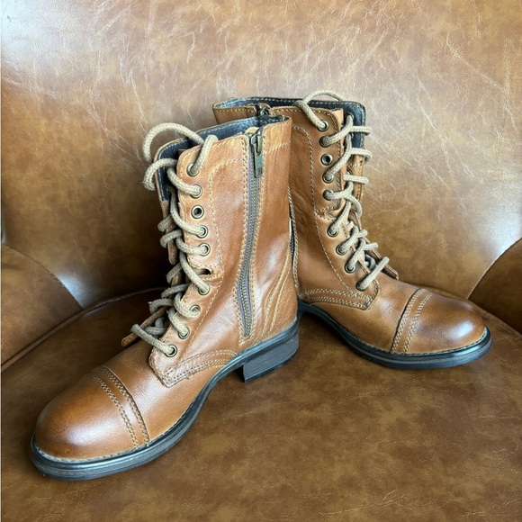 Steve Madden Troopa Cognac Brown Lace-Up Combat Riding Boots Women’s size 7.5 - Picture 3 of 9